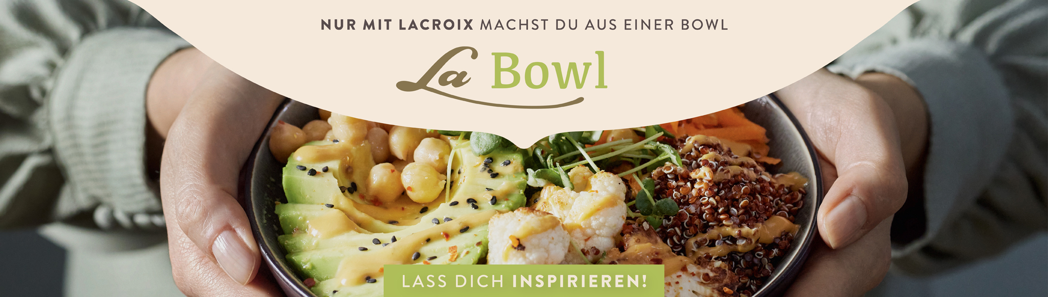 Lacroix Rainbow Bowl mit Erdnuss Sauce mit Gemüse Fond